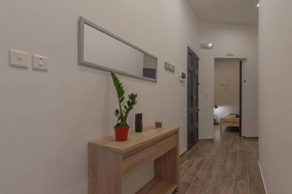 Sliema - 2 Mins From The Beach Exterior foto